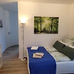 Lejlighed Einfach Ankommen, Gut Schlafen - Balkon, Parkplatz & Eigener Eingang - Komfortplus