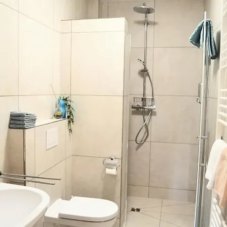 Komfortplus - Hotelkomfort - Privater Eingang - Sonnenbalkon - Kostenloser Parkplatz 公寓 *