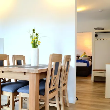 公寓 Komfortplus - Hotelkomfort - Privater Eingang - Sonnenbalkon - Kostenloser Parkplatz 巴德茨维什安