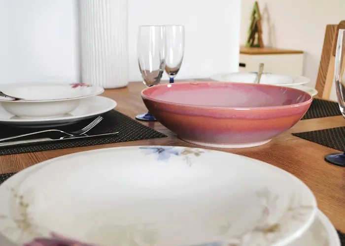 Komfortplus Modernes Premium - Ruhig Schlafen, Zentral Wohnen Lägenhet